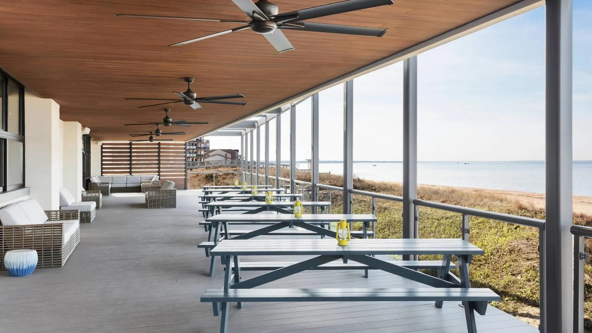 Delta Hotels By Marriott Virginia Beach Waterfront